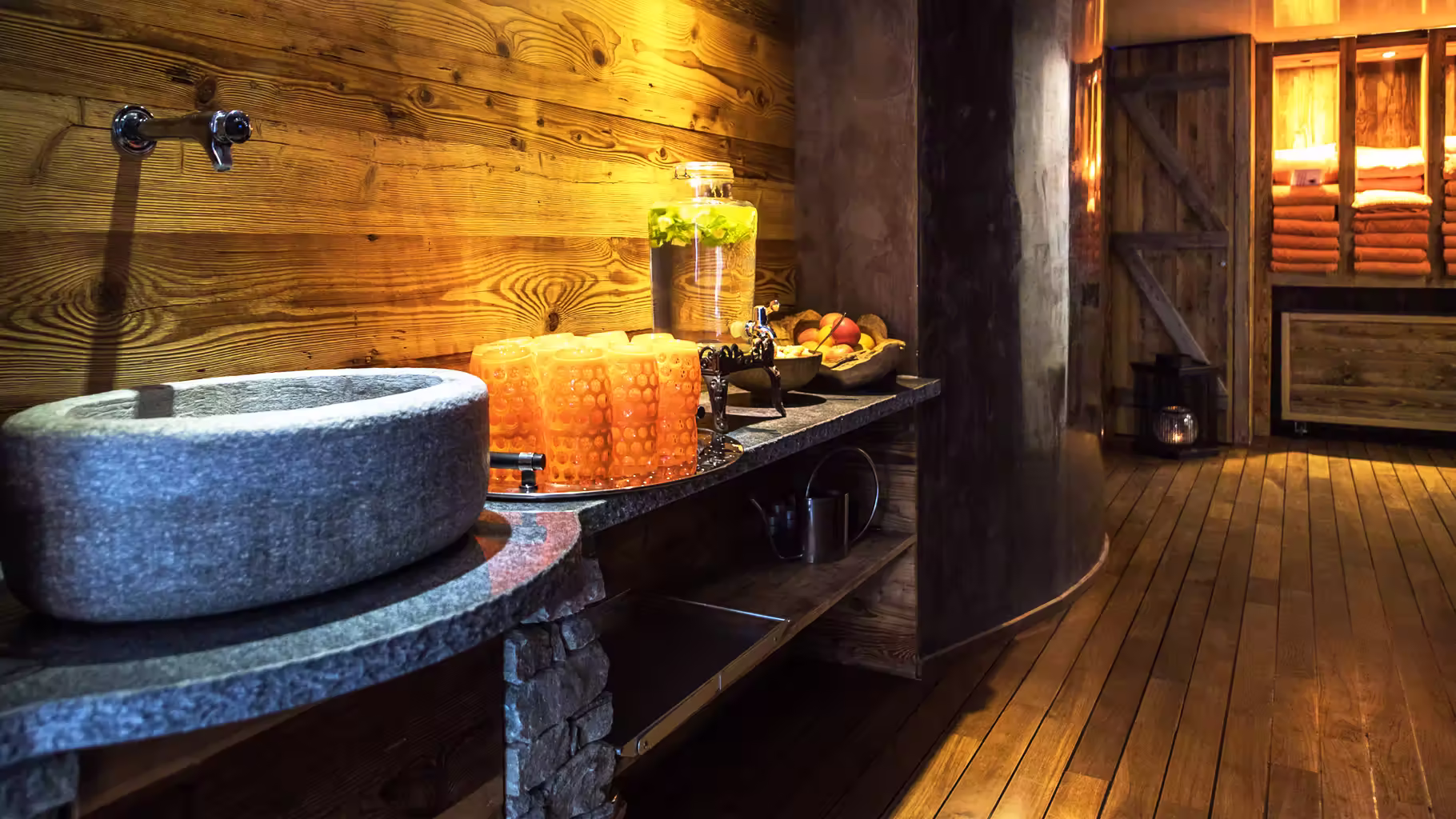 spa-firefly-hotel-switzerland-zermatt.avif