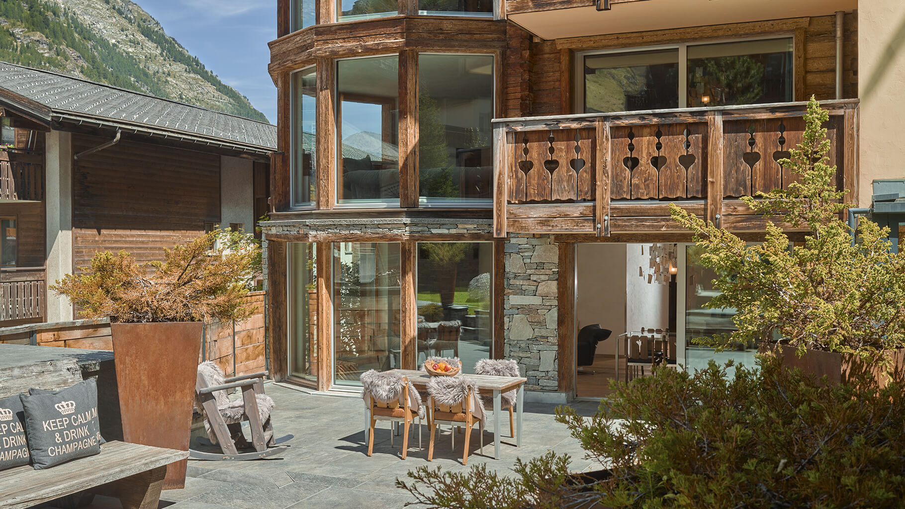 gartenansicht-hotel-firefly-zermatt.jpg